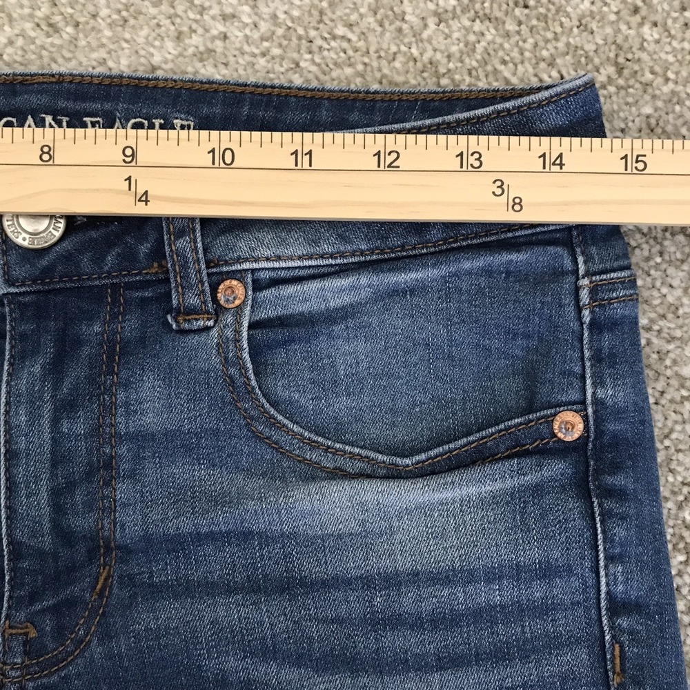 American Eagle Midi Jean Shorts Womens 6 Raw Hem Cutoff Blue Denim Super Stretch - Picture 12 of 16